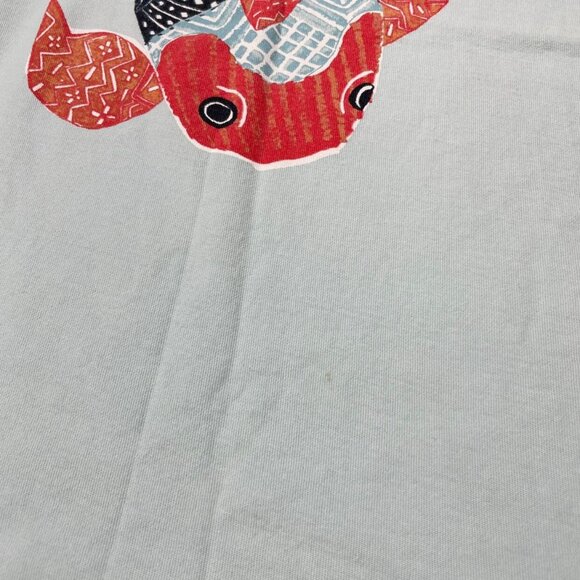 Tea Collection Kantha Koi Fish / Rainbow + Sharks Graphic Tee Bundle Size 8 - Picture 3 of 8